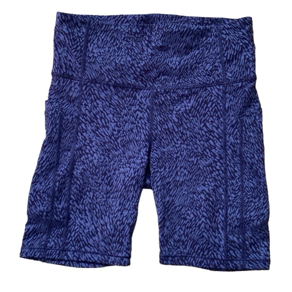 Athleta Ultimate Stash II Textured 7” Shorts Athletic Biker Medium